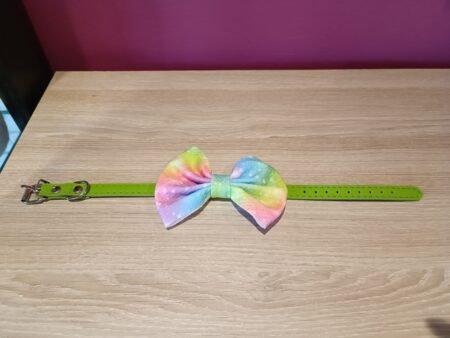 Halsband met strik groen