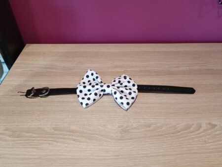 Halsband met strik zwart