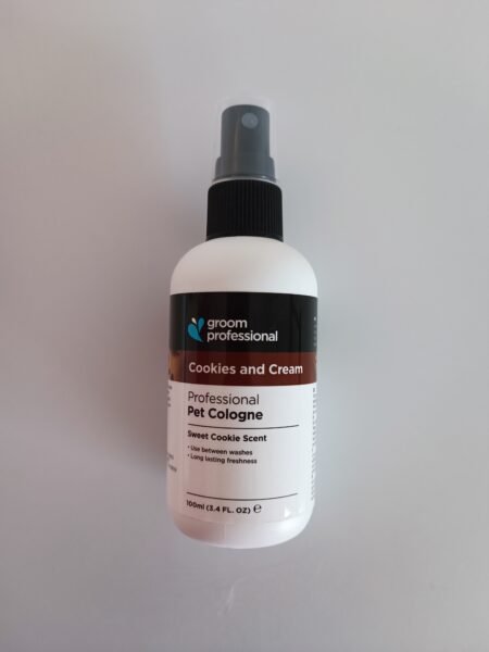 Groom Professional cream and cookies